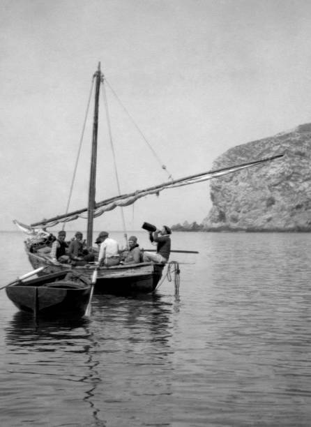 Sardinia Alghero Fishing Resting In Boat 1900-10 OLD PHOTO