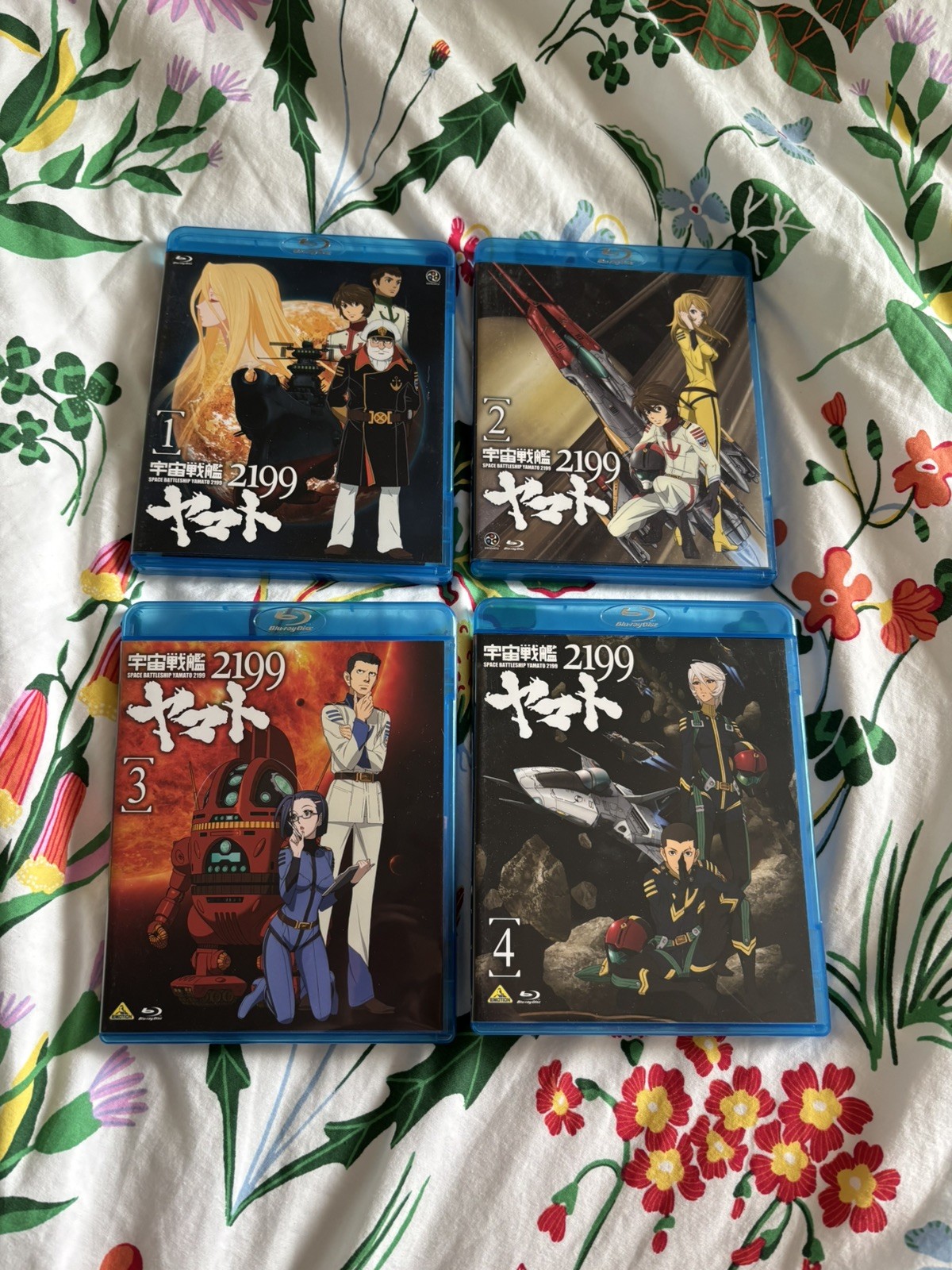 Star Blazers: Space Battleship Yamato 2199 Vol 1-4 (Blu-ray)