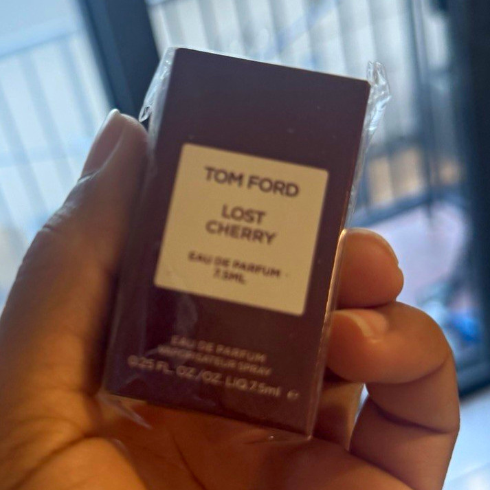 Tom Ford Lost Cherry Eau de Parfum Sample Size Spray 0.05 fl oz / 1.5 mL