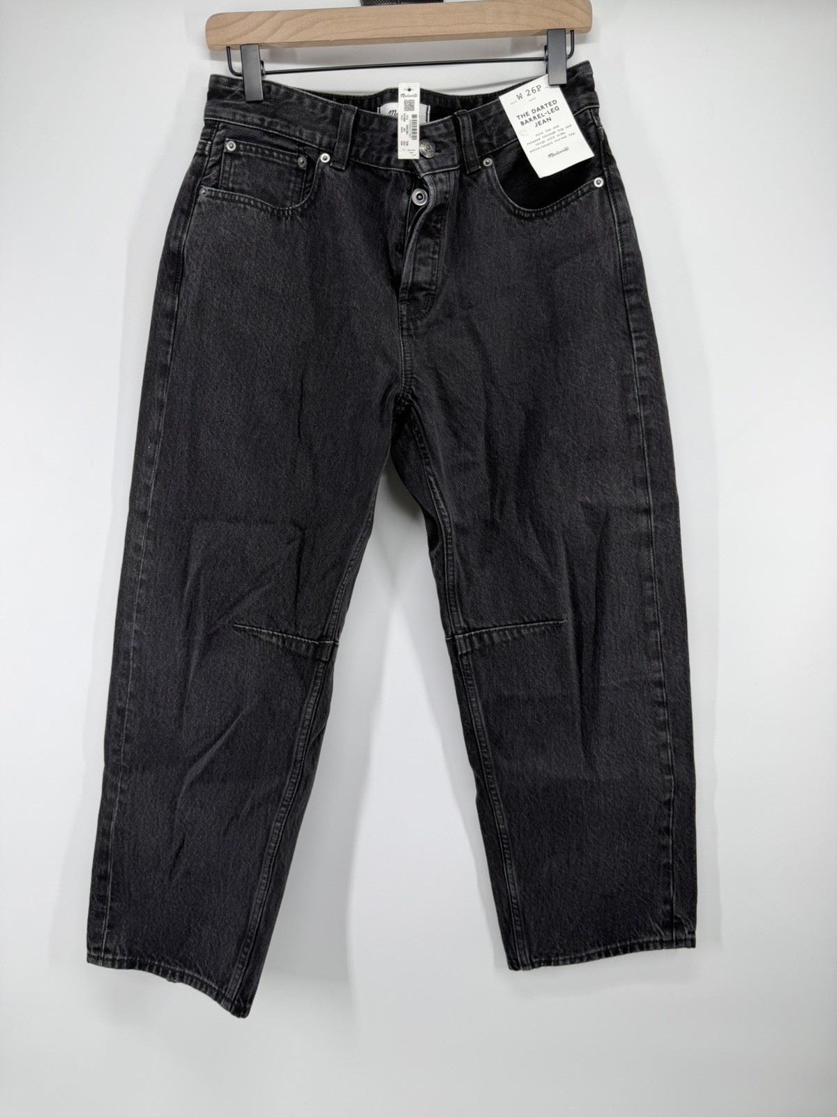 Madewell Women\'s The Darted Barrel-Leg Jean Sz 26 Petite Rigid Denim NWT Madewell Women\'s The Darted Barrel-Leg Jean Sz 26 Petite Rigid Denim NWT