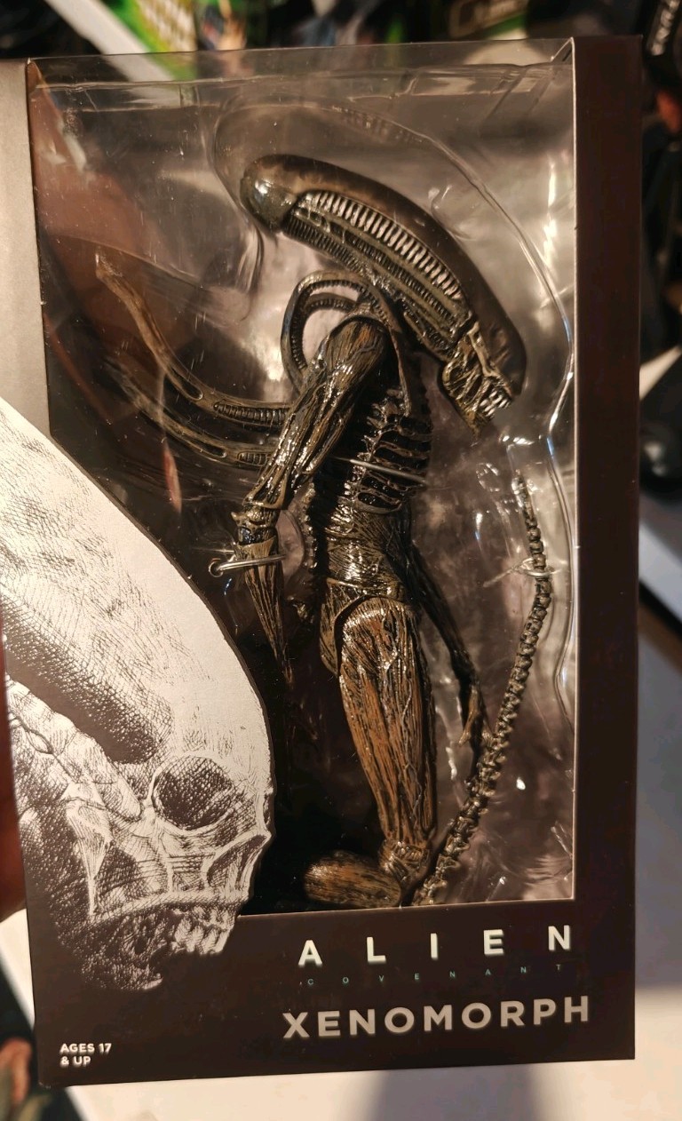 NECA Alien Covenant Xenomorph 2017  10\