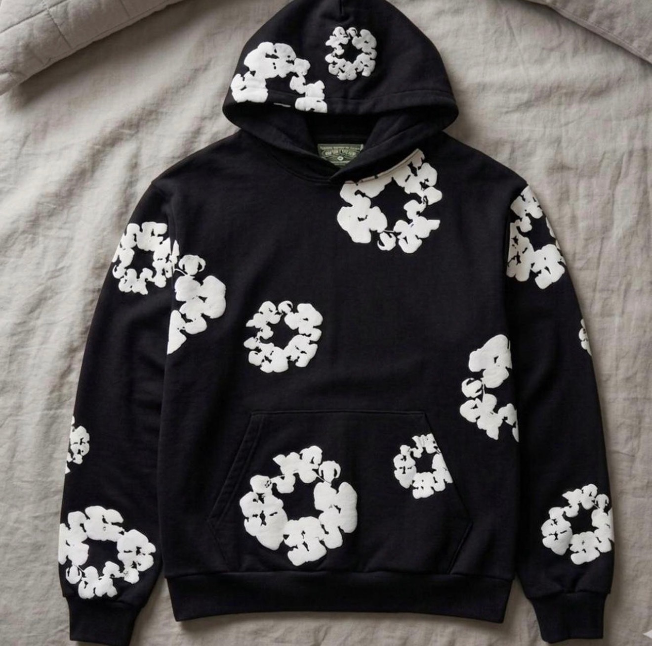 ✅BRAND NEW✅ Denim tears “Black”  Hoodie  Ready To Ship🚚💨 Size Medium