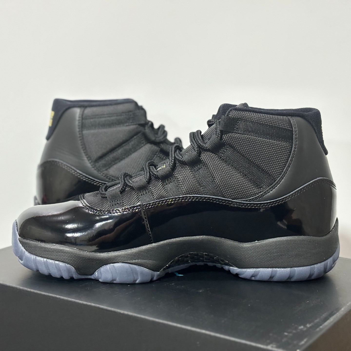 Nike Air Jordan 11 Retro Gamma Blue 2025 Men\'s Shoes CT8012-047