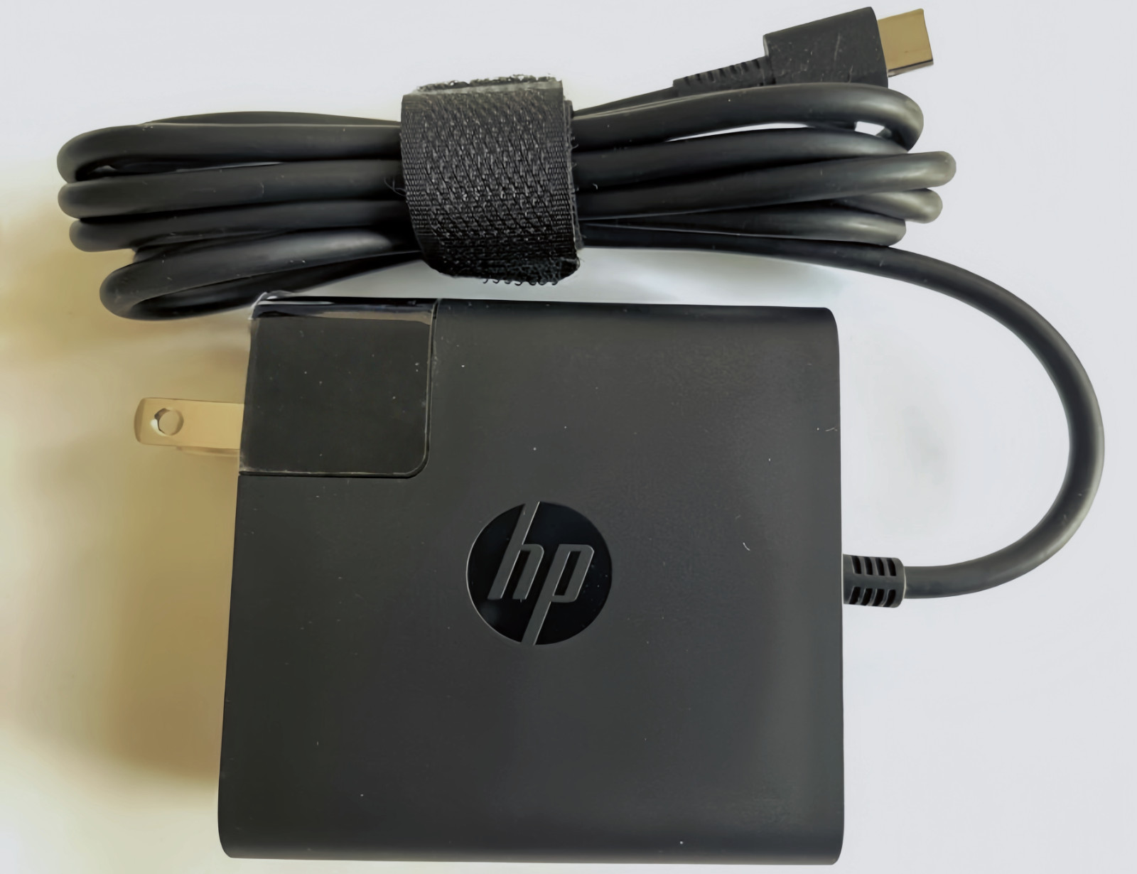 New Genuine HP 65W USB-C AC Adapter 925740-004 TPN- AA03 860209-850 TPN-CA06