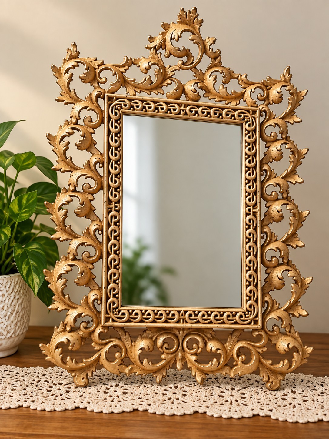 Antique Acanthus Leaf Metal Mirror or Picture Frame Easel Ivory Vanity Ornate Antique Acanthus Leaf Metal Mirror or Picture Frame Easel Ivory Vanity Ornate