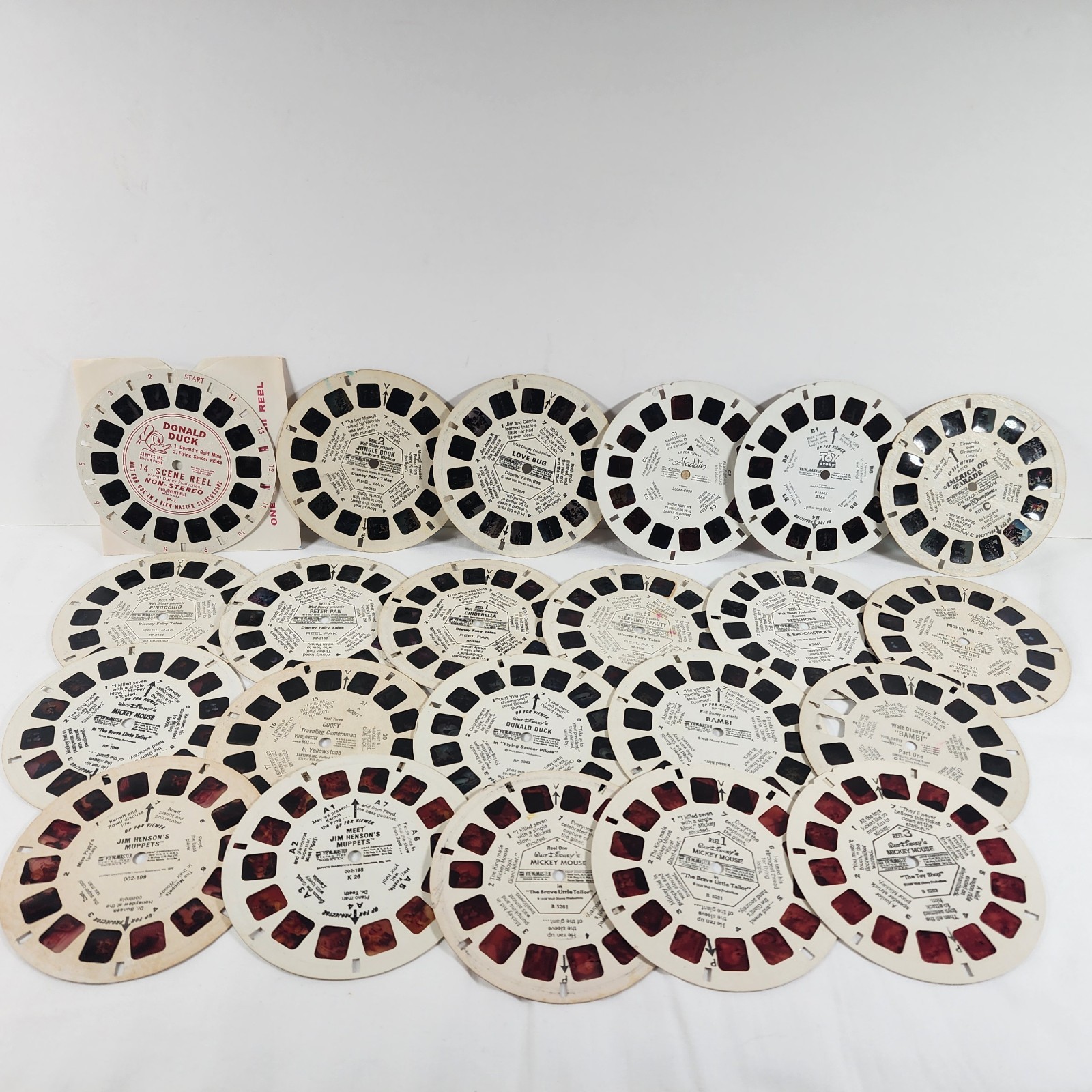 Vtg View Master Reels Lot Of 21 Mixed, Cartoon, Parade, Movies. All Disney