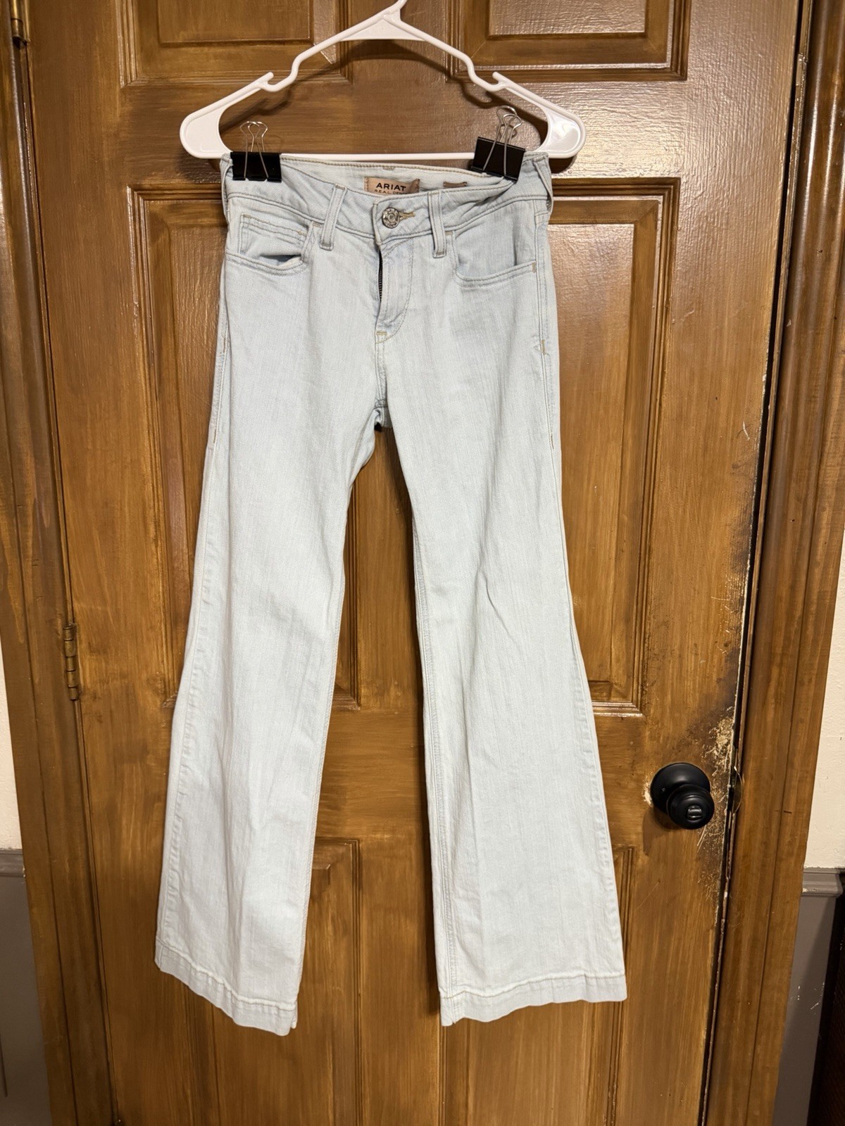 Ariat Women’s Light Wash Bootcut Jeans Low Rise Slim Fit 5-Pocket Denim
