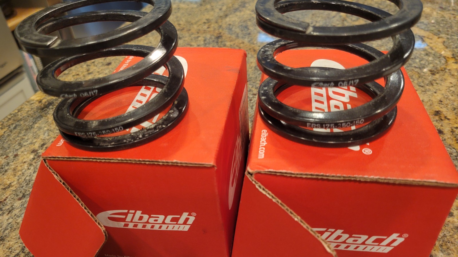 Eibach 0175.250.0150 Flat-Wound Helper springs,  2.5\