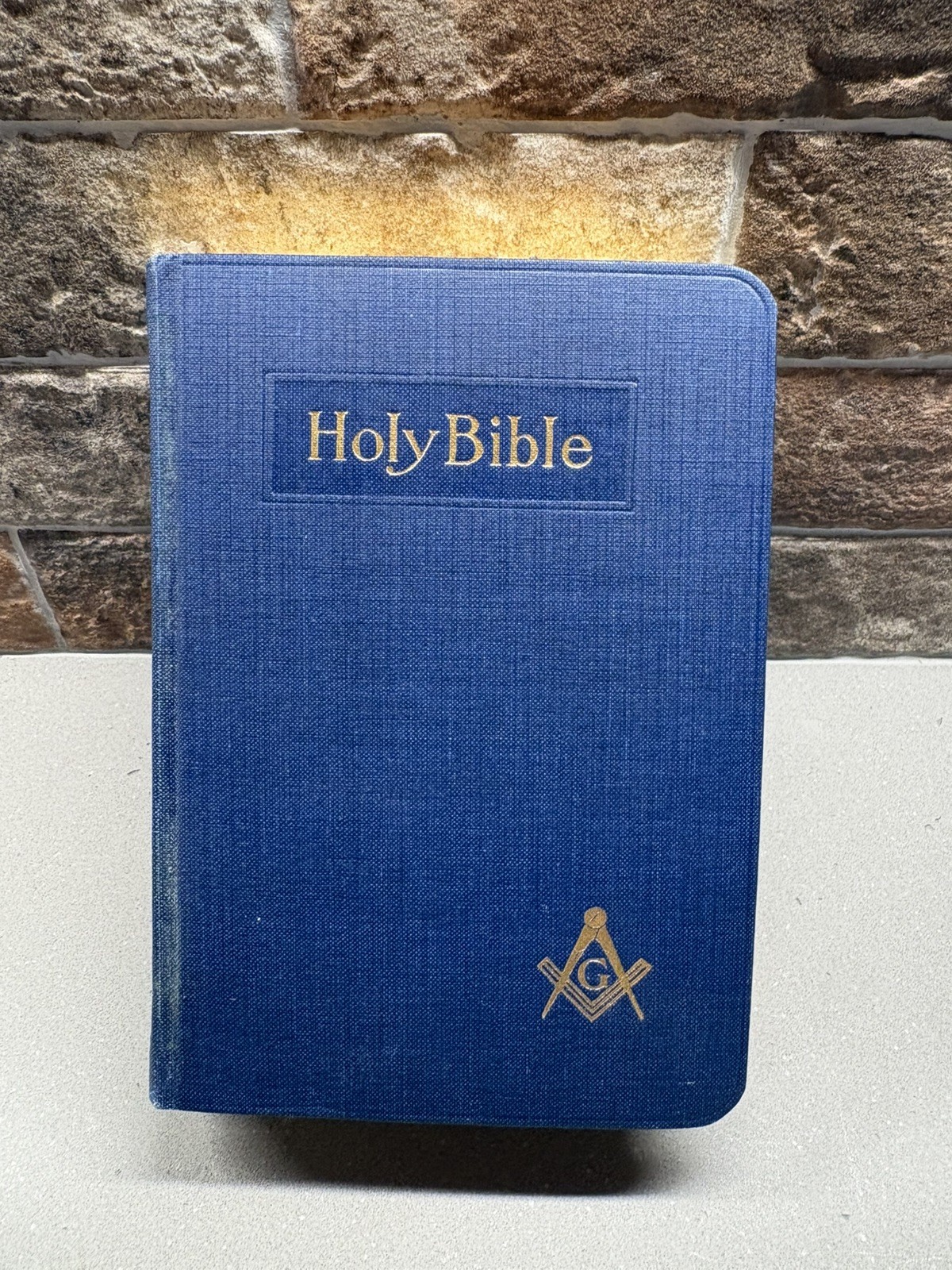 Oxford Holy Bible Freemason Masonic Helps Hardcover 1928 very clean tight Book