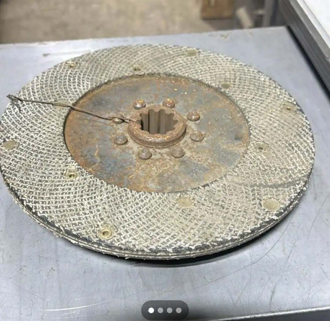 Nos John Deere H CLUTCH DISC Ah602r Nos John Deere H CLUTCH DISC Ah602r