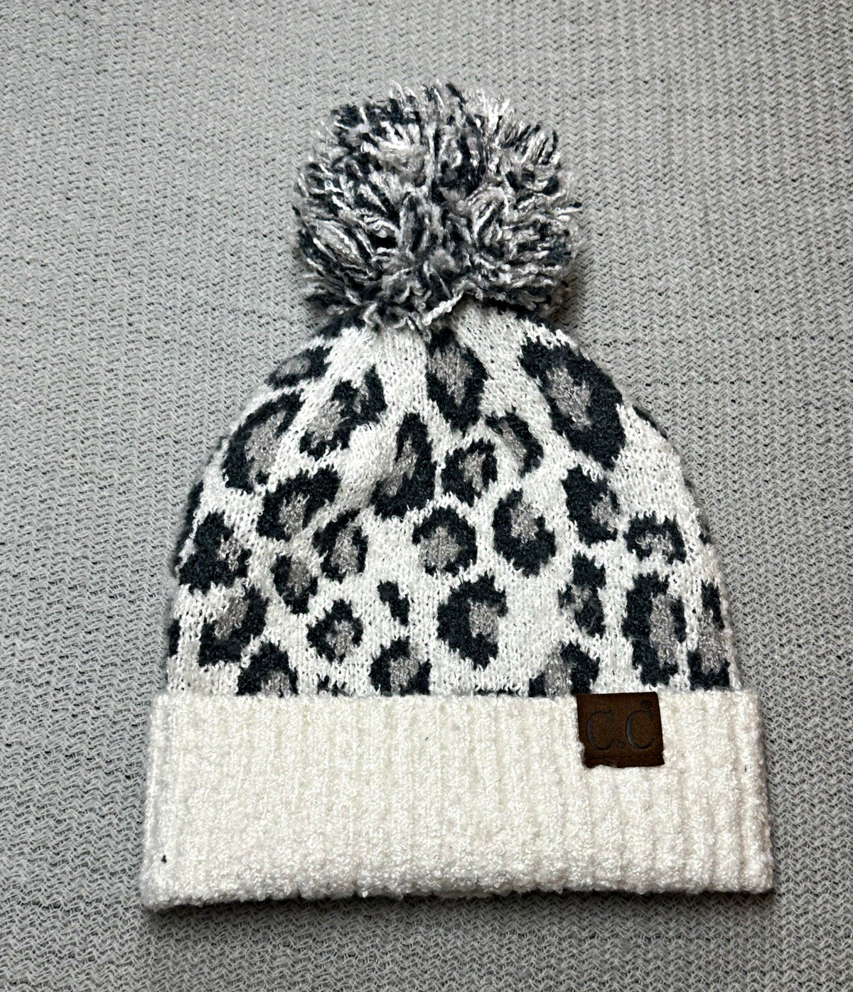 C.C Exclusives Women\'s One Size Knit Beanie Hat Pom Pom Leopard Logo Fall