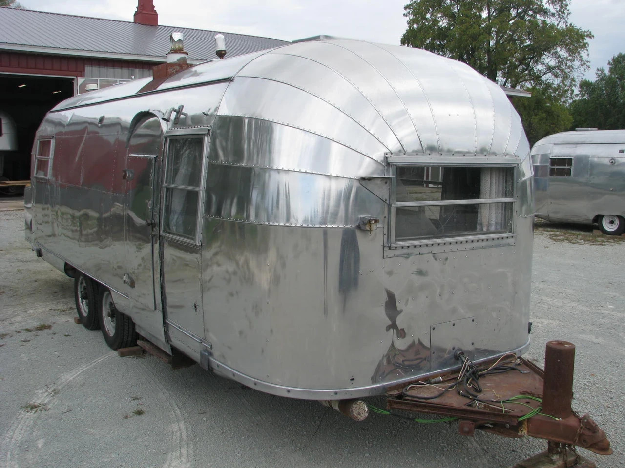 1951 Airstream Cruiser 25\' Polished