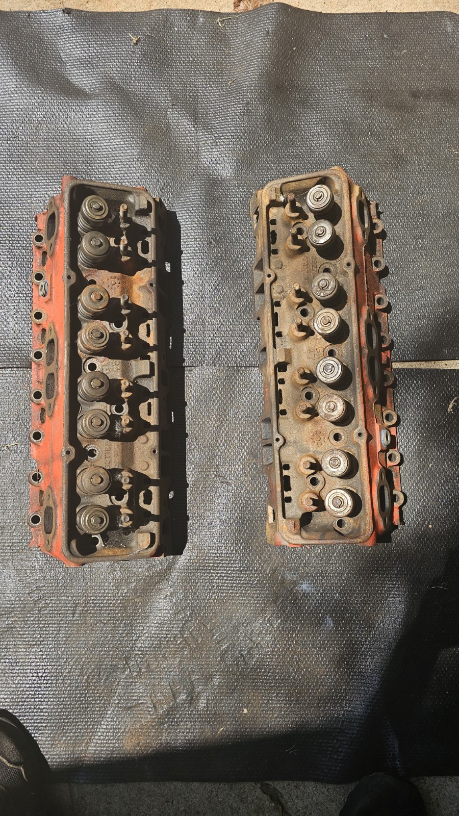 1969 Chevrolet 3927186 186 Heads J-7-9 I-30-9 1.94 Valves 1969 Chevrolet 3927186 186 Heads J-7-9 I-30-9 1.94 Valves