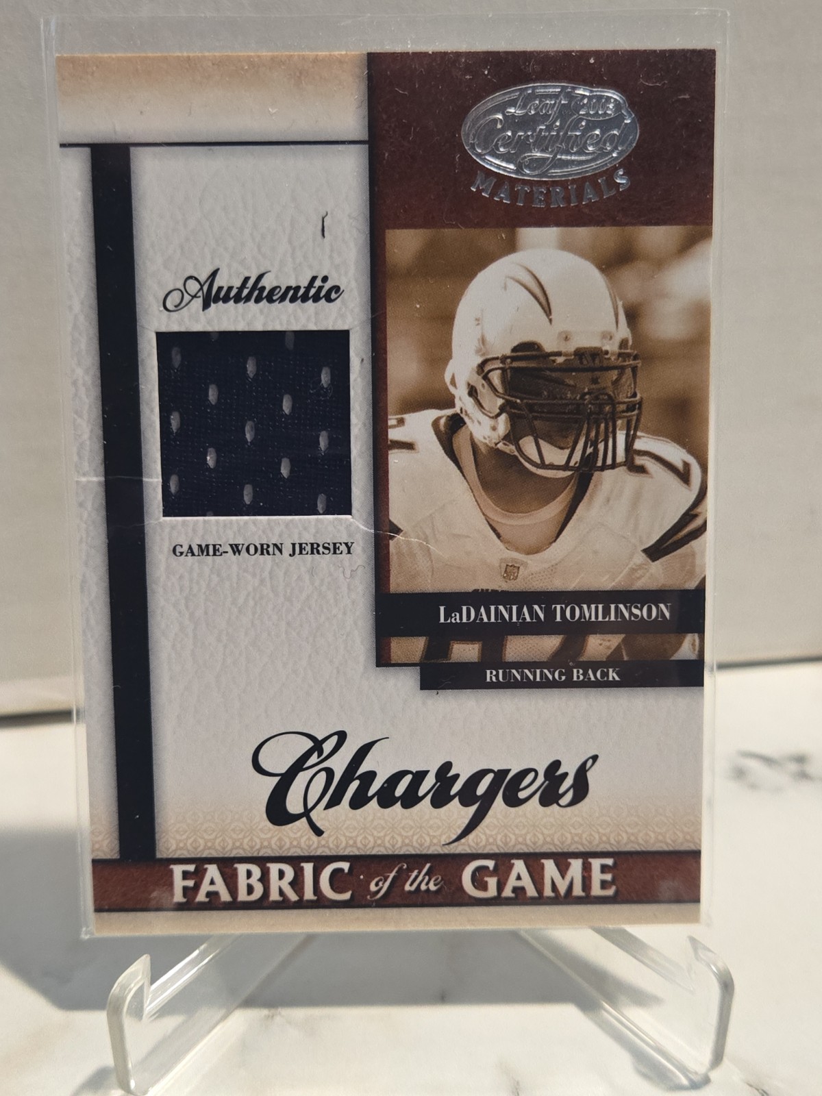 2008 Leaf Certified Materials LaDainian Tomlinson Fabric of the Game FOG-75 /99 2008 Leaf Certified Materials LaDainian Tomlinson Fabric of the Game FOG-75 /99