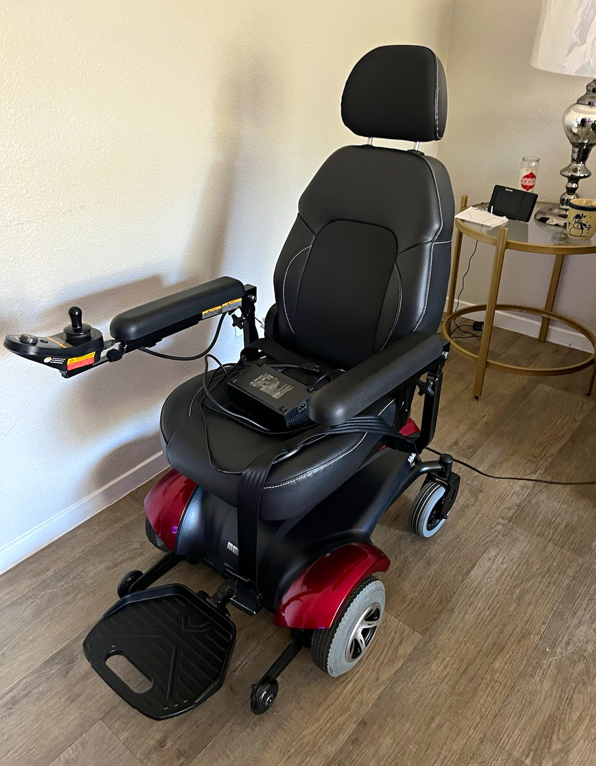 Merits Vision CF-P Power Wheelchair Joystick 4-Wheel Black/Red