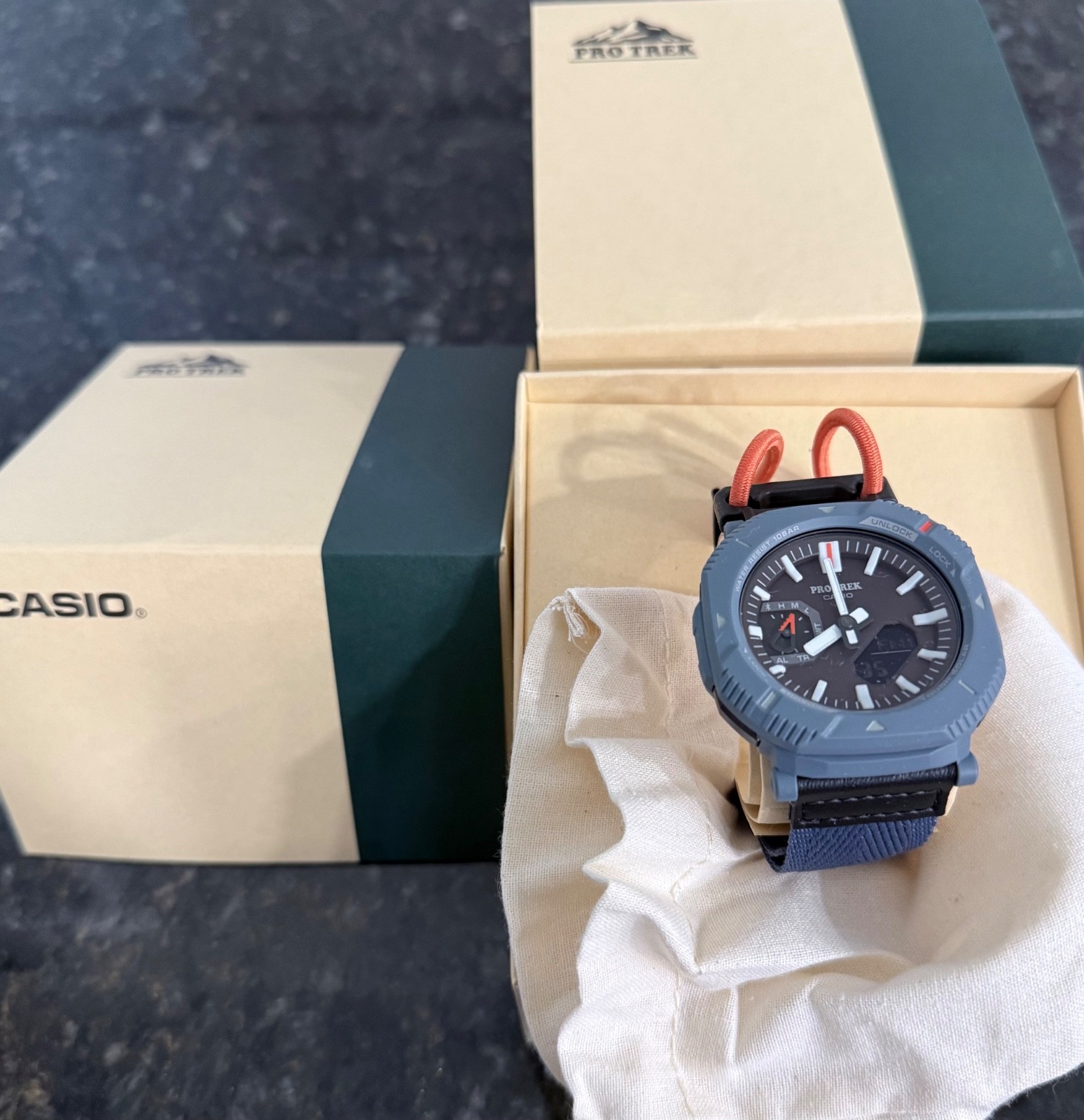 NEW Casio Pro Trek PRJ-B001B-2 Tough Solar Bluetooth 100M Watch Boxed