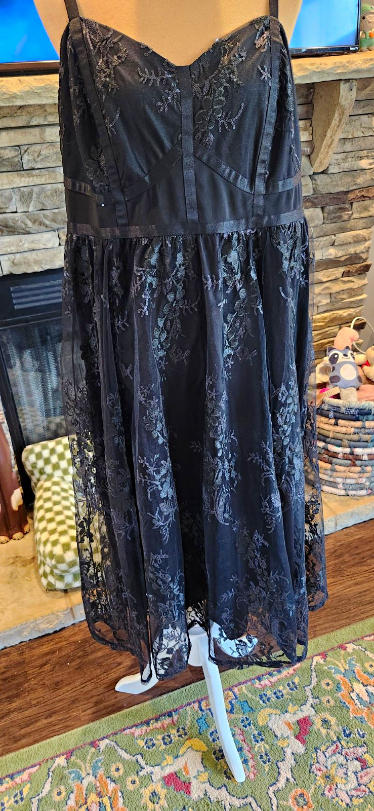 Torrid Black Lace Mesh Floral Corset V-Neck Strappy Midi  Dress 18