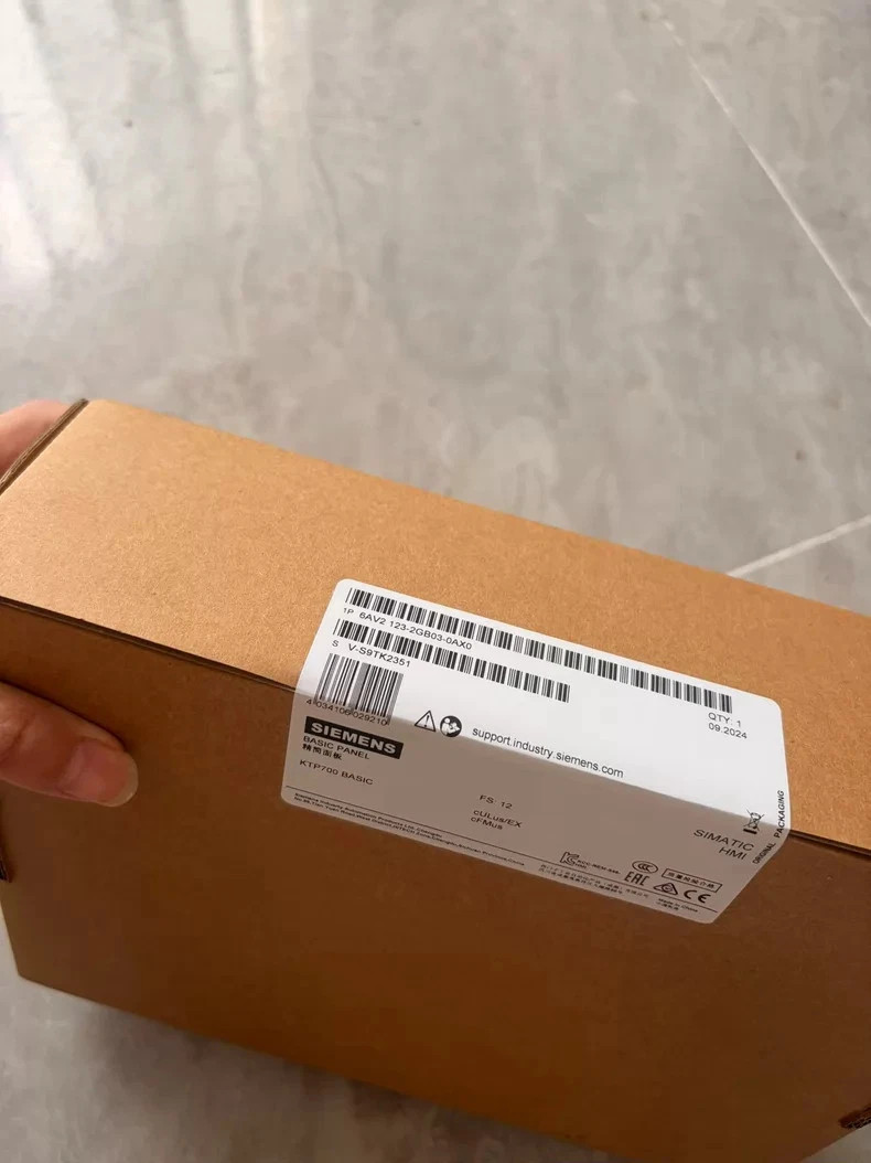 1PC Brand NEW SIEMENS SIMATIC HMI 6AV2123-2GB03-0AX0 KTP 700 Basic PN Panel 1PC Brand NEW SIEMENS SIMATIC HMI 6AV2123-2GB03-0AX0 KTP 700 Basic PN Panel