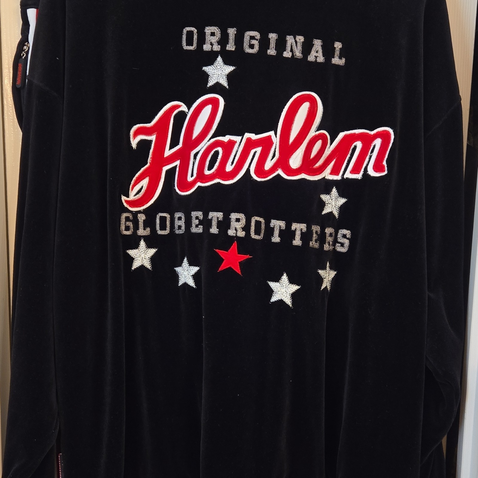 Platinum Fubu Harlem Globetrotters 2-Piece Velour Tracksuit Set L Black/Red