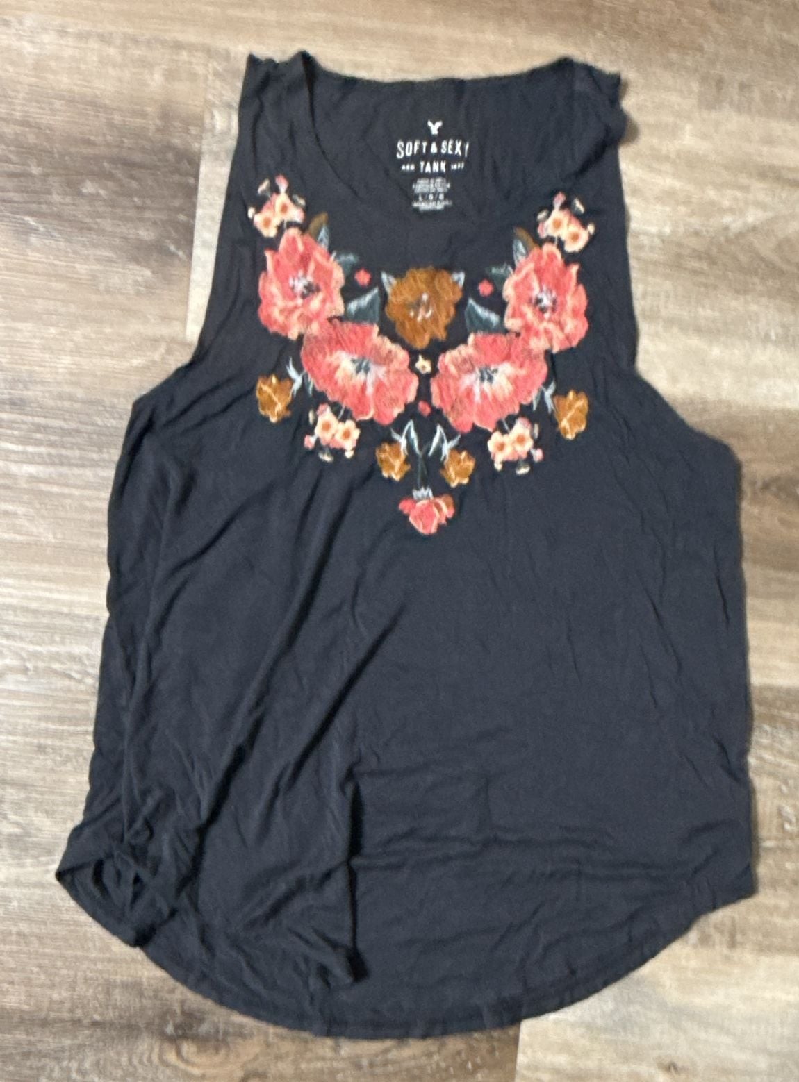 American Eagle Soft & Sexy Tank Top Size L Navy Floral Embroidered