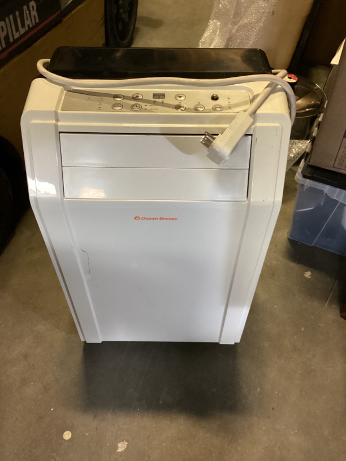 Ocean Breeze OBZ-12PE room air conditioner. Black and white No Remote