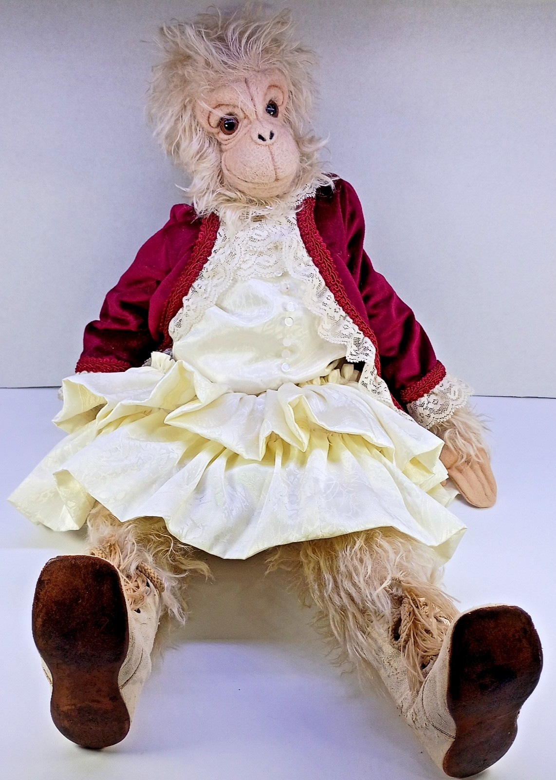 Ashenberry Abigail Monkey Mohair Judith Anderson Eppolito Signed 2006 24in