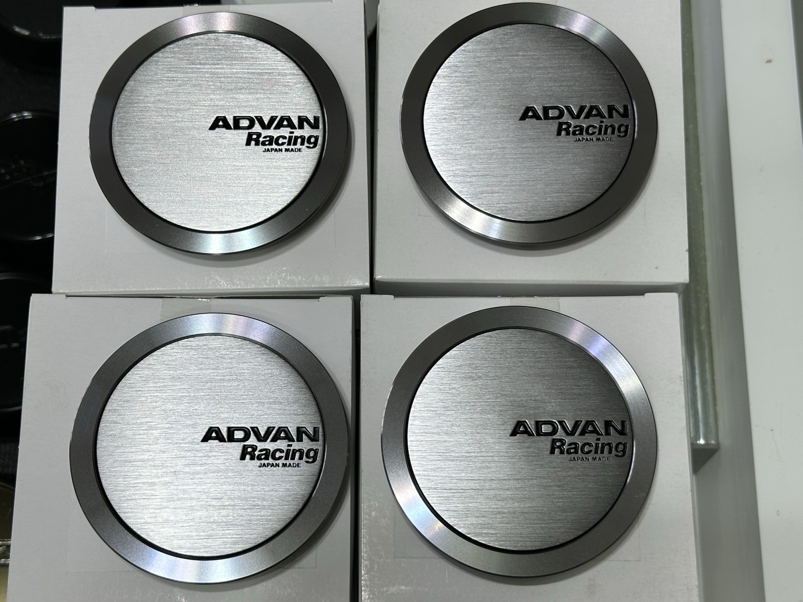 Advan Racing Center Cap - Full Flat Cap (Silver) - 73mm V0330 set of 4 pcs Advan Racing Center Cap - Full Flat Cap (Silver) - 73mm V0330 set of 4 pcs