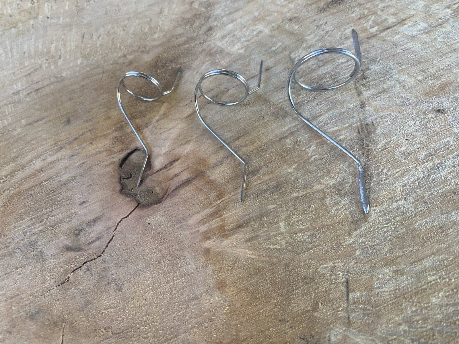 Gudebrod Aetna Non Fouling Guides Size 7/8,5/8,9/16” Light Wire Version Gudebrod Aetna Non Fouling Guides Size 7/8,5/8,9/16” Light Wire Version
