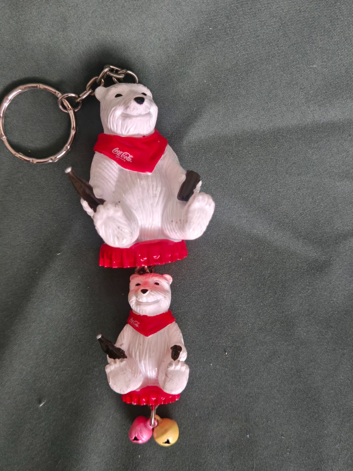 Vintage 00s Coca Cola Polar Bears keychain