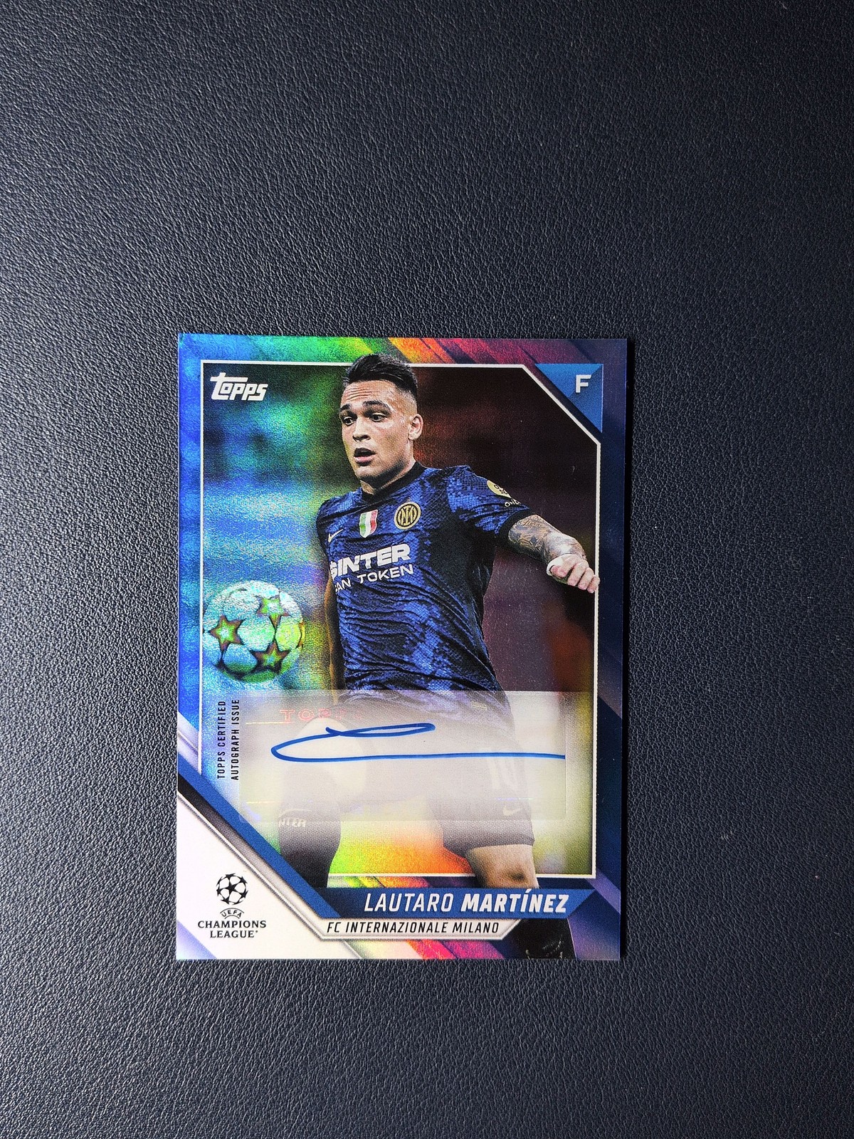 2021 Topps UCL Lautaro Martinez Base Auto #BA-LM /99 2021 Topps UCL Lautaro Martinez Base Auto #BA-LM /99