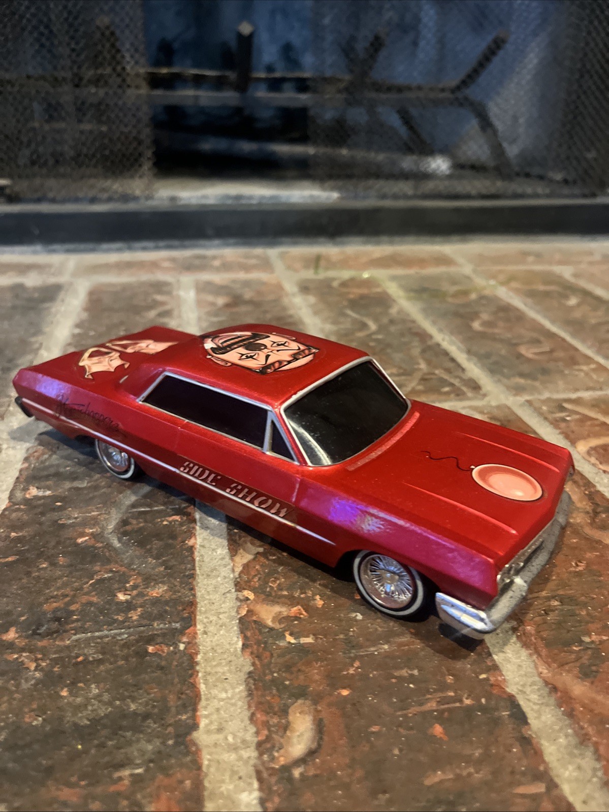 Lindberg Homie Hopper 63 Chevy Impala Lowrider 1:25 R/C  Clown Graphic AS IS