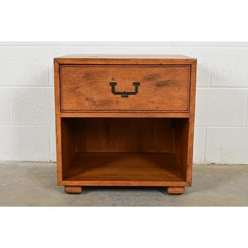 Vintage Henredon Artefacts Campaign Style 1 Drawer Nightstand Set