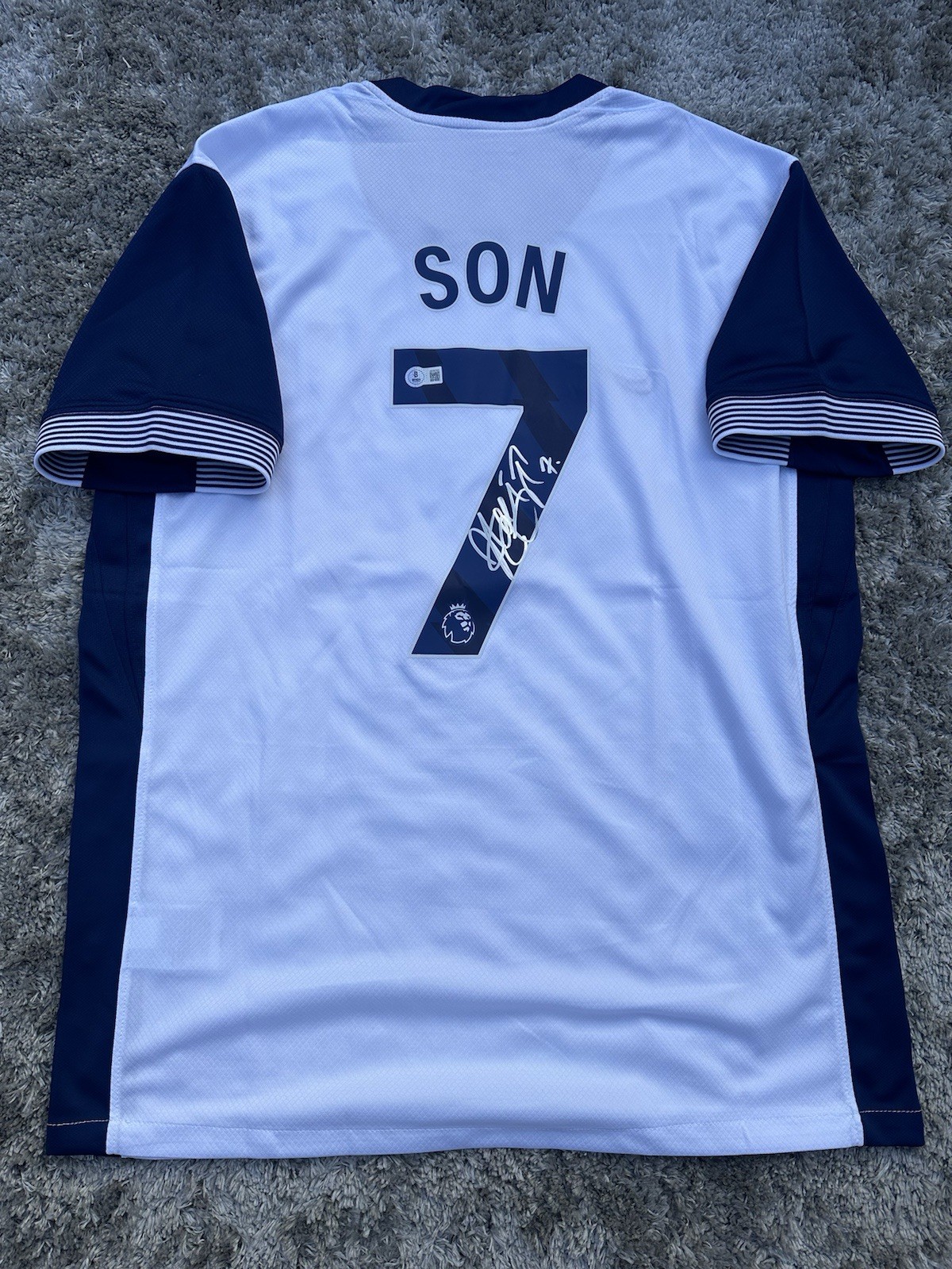 Son Heung-min Signed Tottenham Jersey, Beckett Authentication Son Heung-min Signed Tottenham Jersey, Beckett Authentication