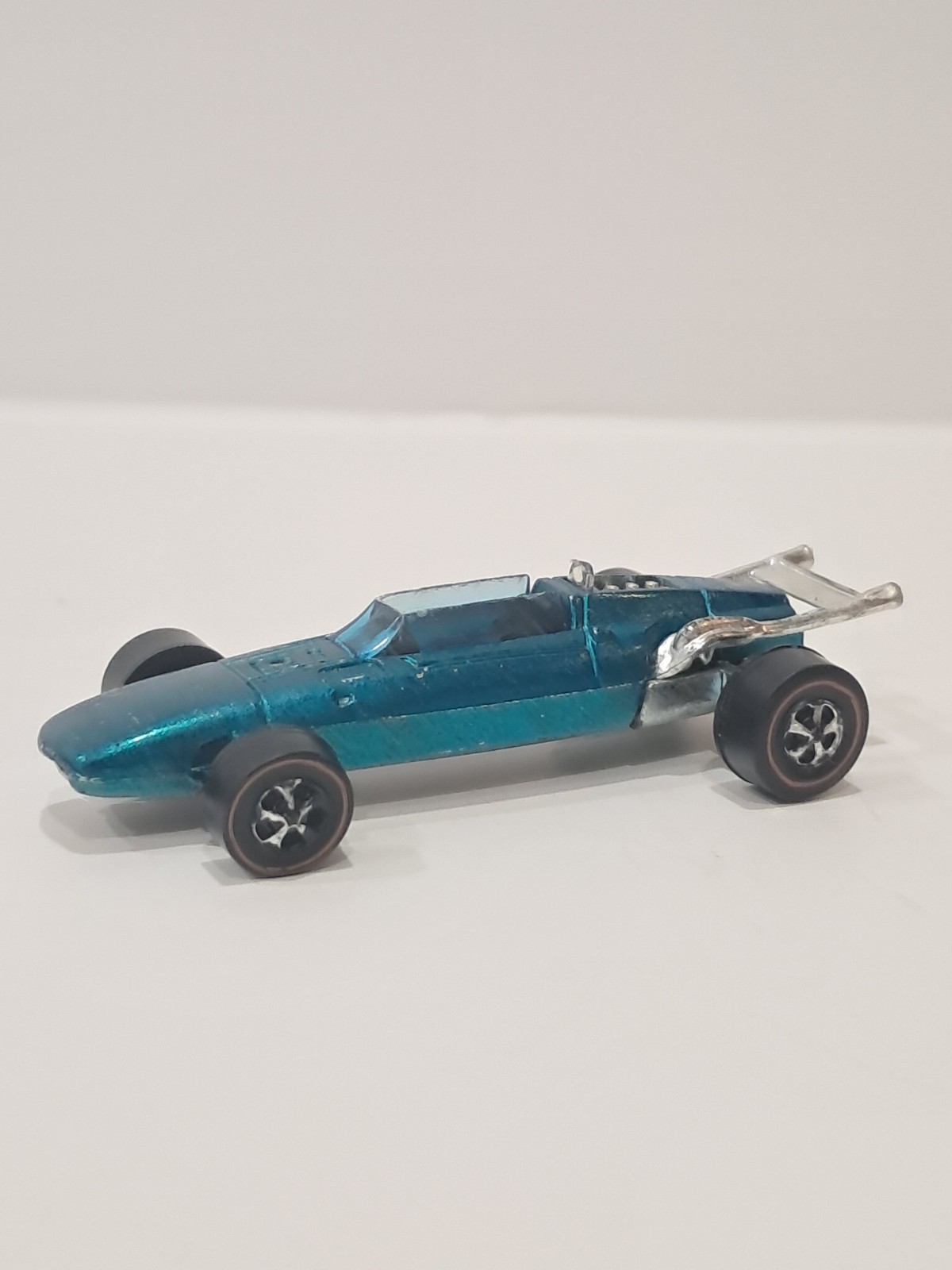 Vintage Hot Wheels 1969 GRAND PRIX LOTUS TURBINE 	Spectraflame Aqua