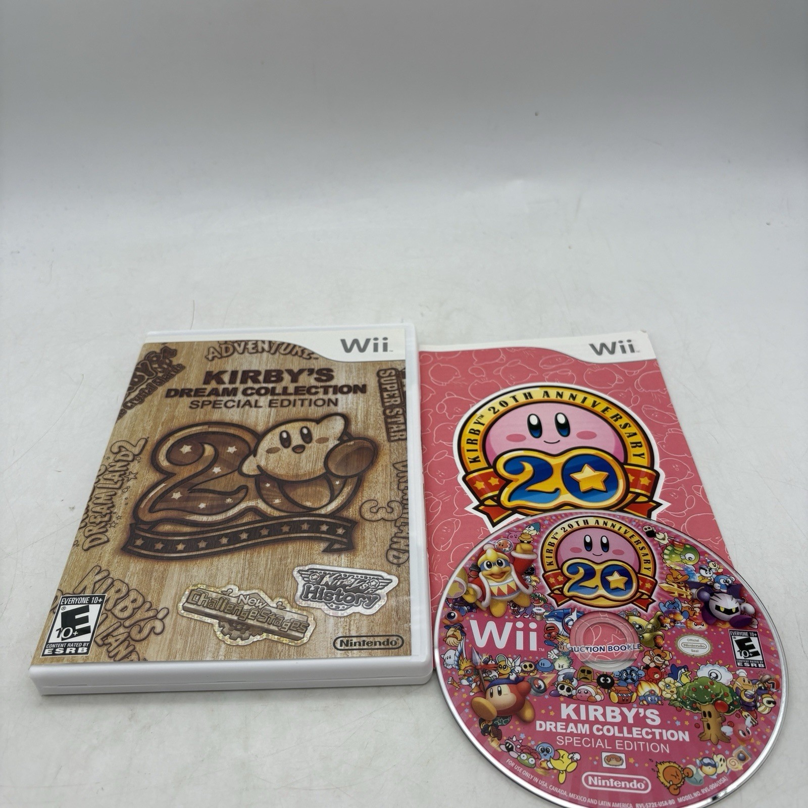 Kirby's Dream Collection Special Edition Nintendo Wii CIB Complete w/ Manual