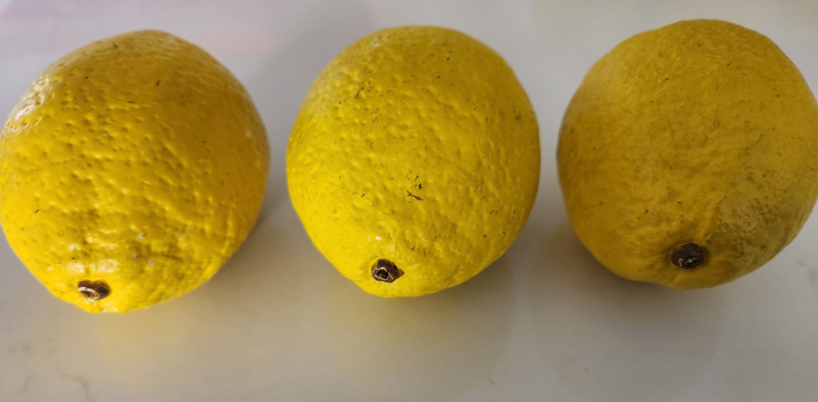 VINTAGE ITALIAN MARBLE/ALABASTER STONE LEMONS. RARE FIND SEE PHOTOS LOT OF 3