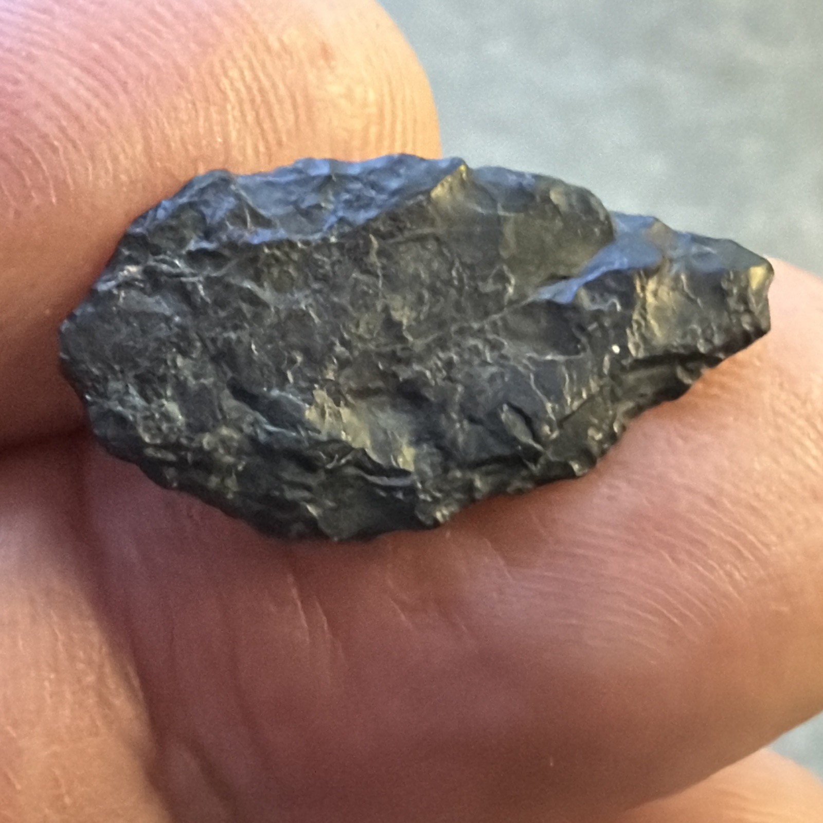 Early To Middle Neolithic Flint Arrowhead Found In Yorkshire England. LA193o Early To Middle Neolithic Flint Arrowhead Found In Yorkshire England. LA193o