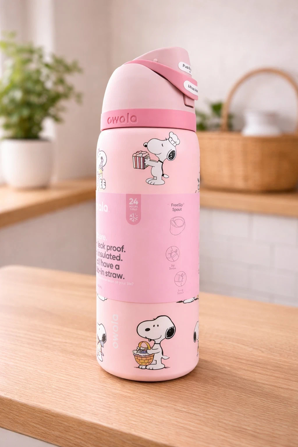 2026 Owala Snoopy Pink 32oz Insulated Water Bottle Flip Lid Stainless Steel🐶 2026 Owala Snoopy Pink 32oz Insulated Water Bottle Flip Lid Stainless Steel🐶