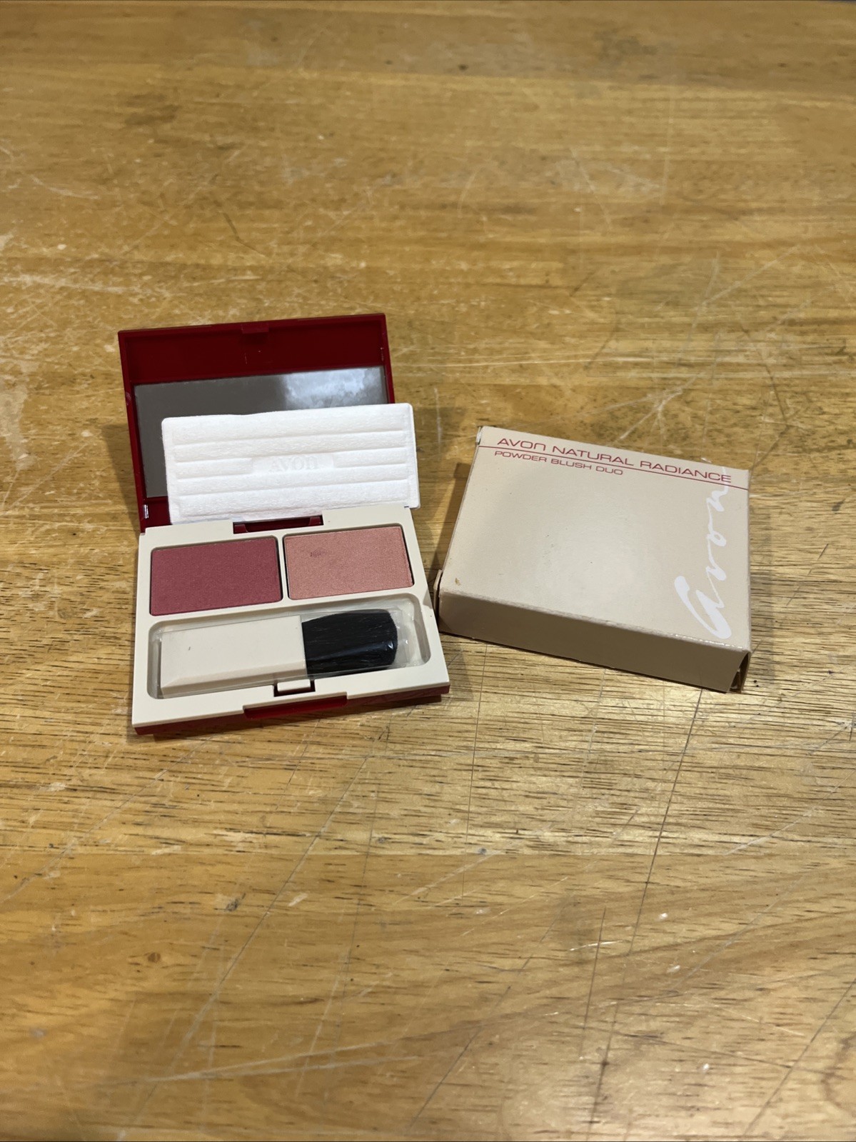 Vintage Avon Natural Radiance Powder Blush Duo Moody Melon/Wind Blown Rose
