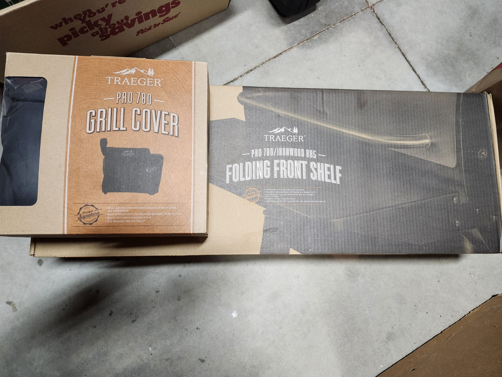 TRAEGER Pro 780 Grill Cover (BAC504) & Shelf (BAC442) BONUS TRAEGER Pro 780 Grill Cover (BAC504) & Shelf (BAC442) BONUS
