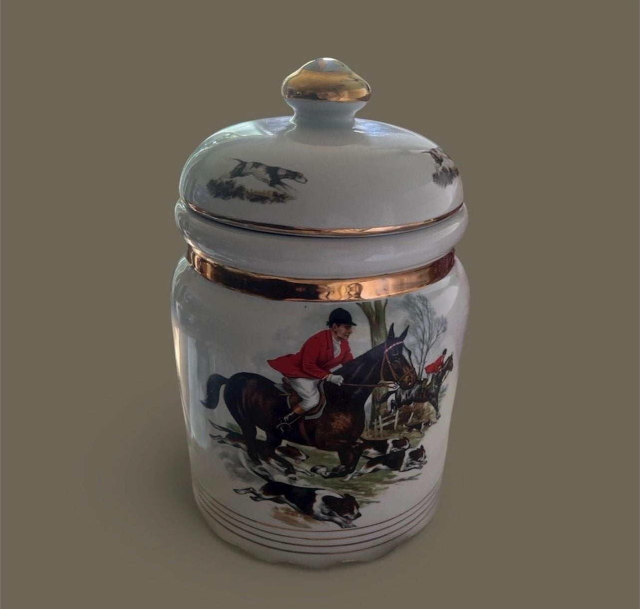 Vintage Rappahannock Mud Works Equestrian Fox Hunt Scene Lidded Ginger Jar