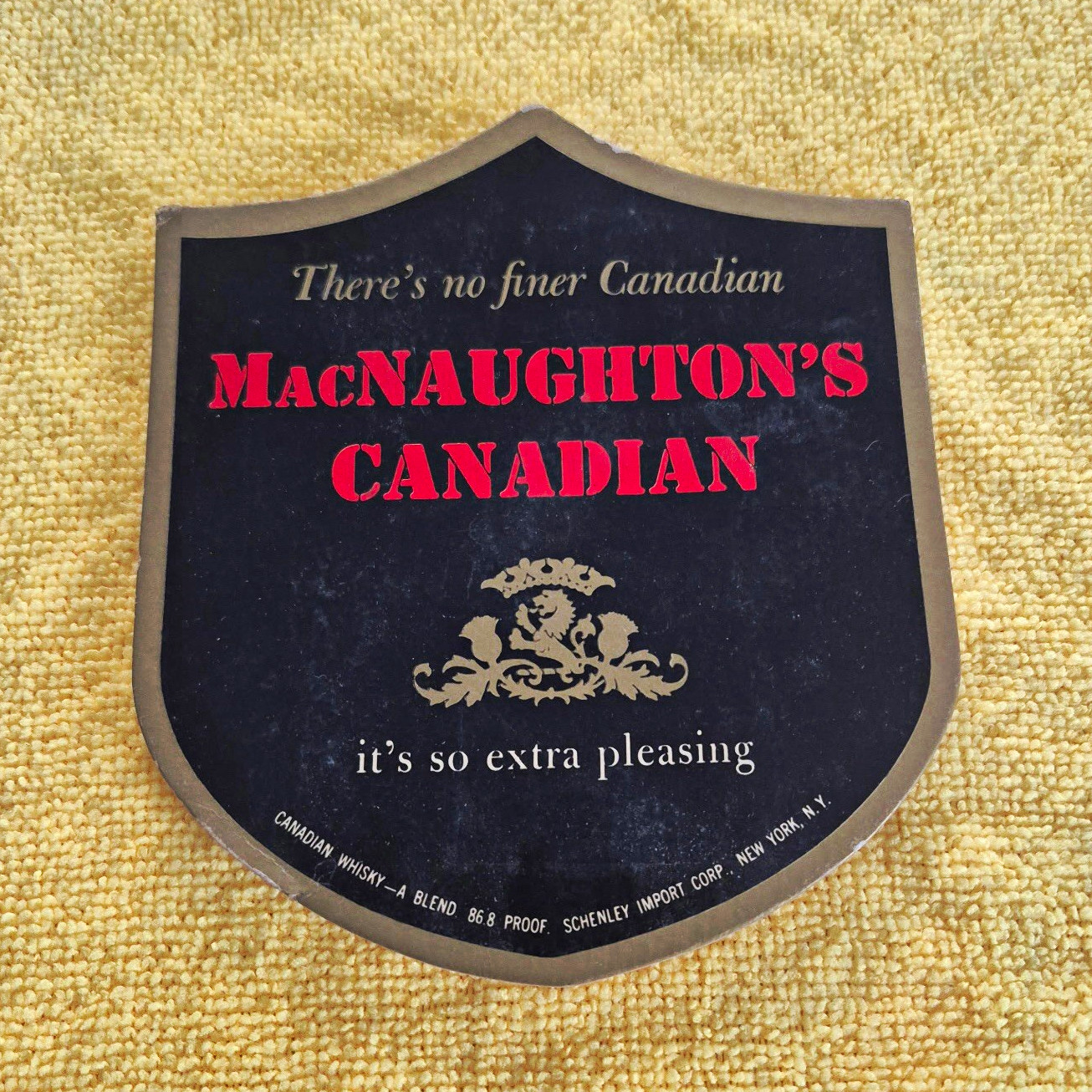 Rare vintage 1940’s MacNaughtons Canadian Whiskey cardboard bottle topper