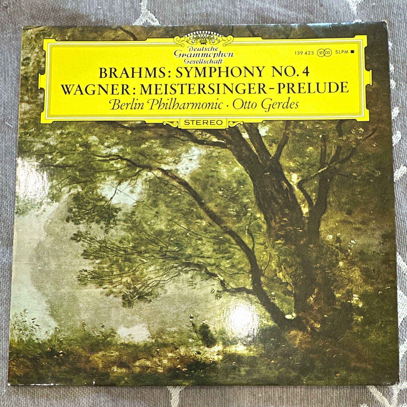 Deutsche Grammophon Brahms Sym 4 / Wagner Meistersinger Prelude LP Stereo Deutsche Grammophon Brahms Sym 4 / Wagner Meistersinger Prelude LP Stereo