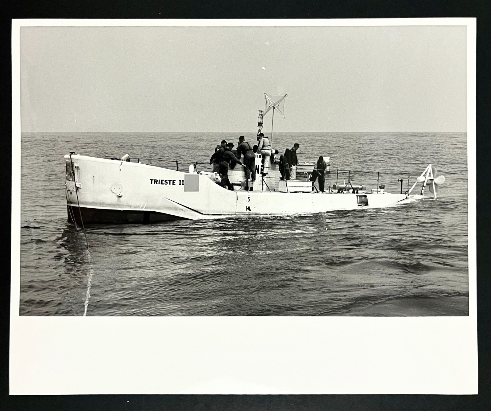 1964 Bathyscaphe Trieste II Deep Diving Research Sub Vintage US Navy Press Photo