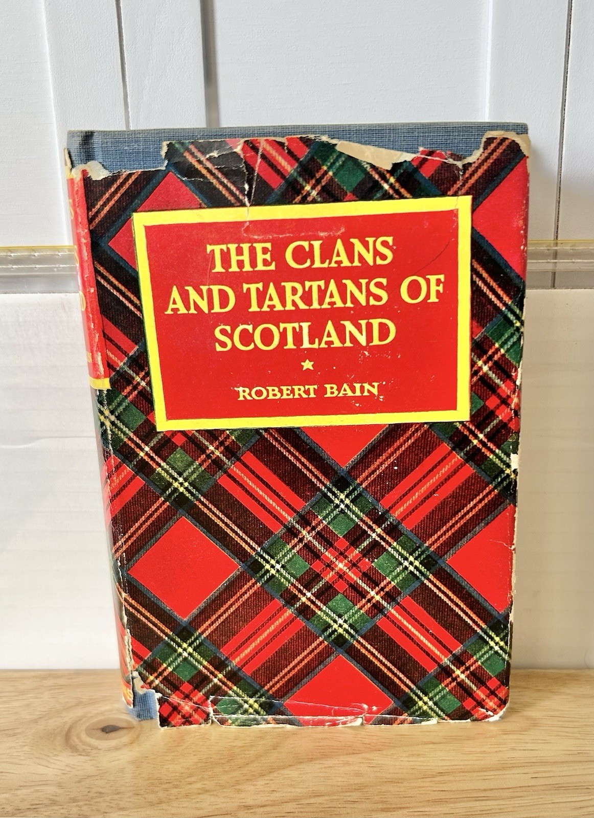 The Clans And Tartans Of Scotland Robert Bain 1948