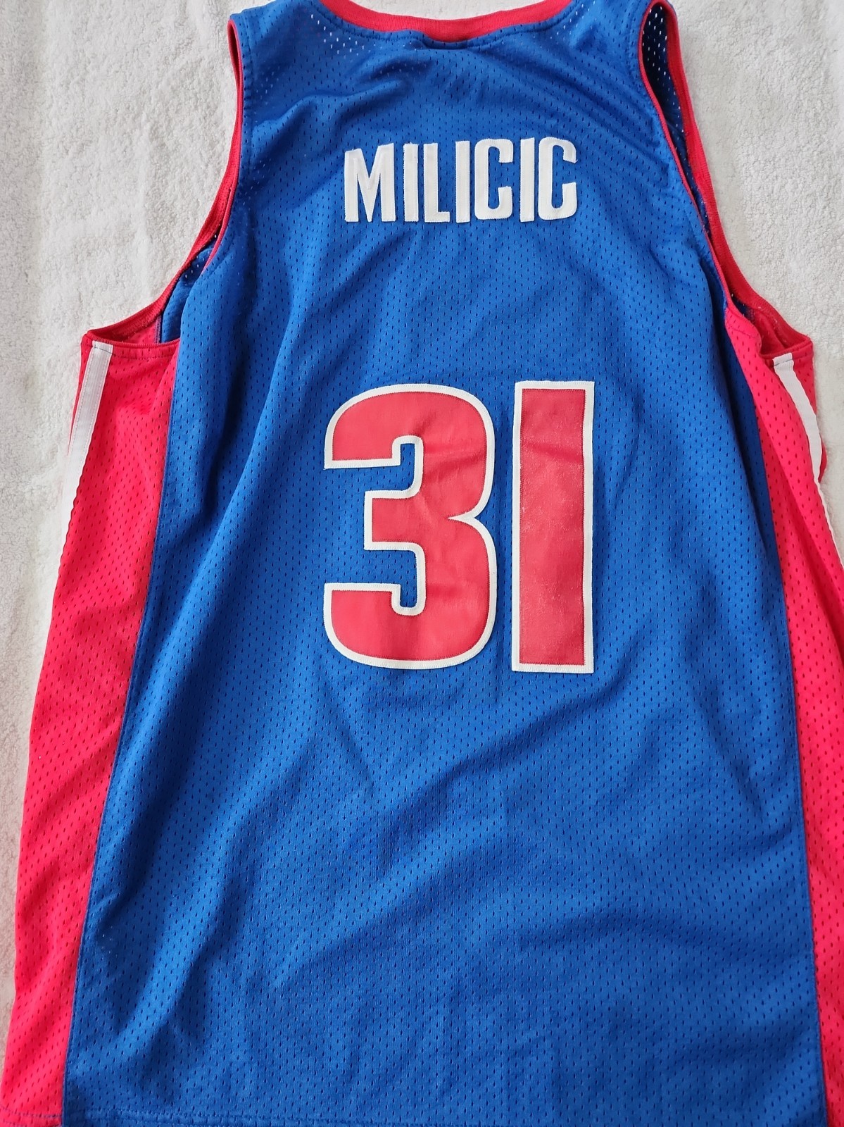 Nike Men's Detroit Pistons Darko Milicic Jersey Size XL Preowned