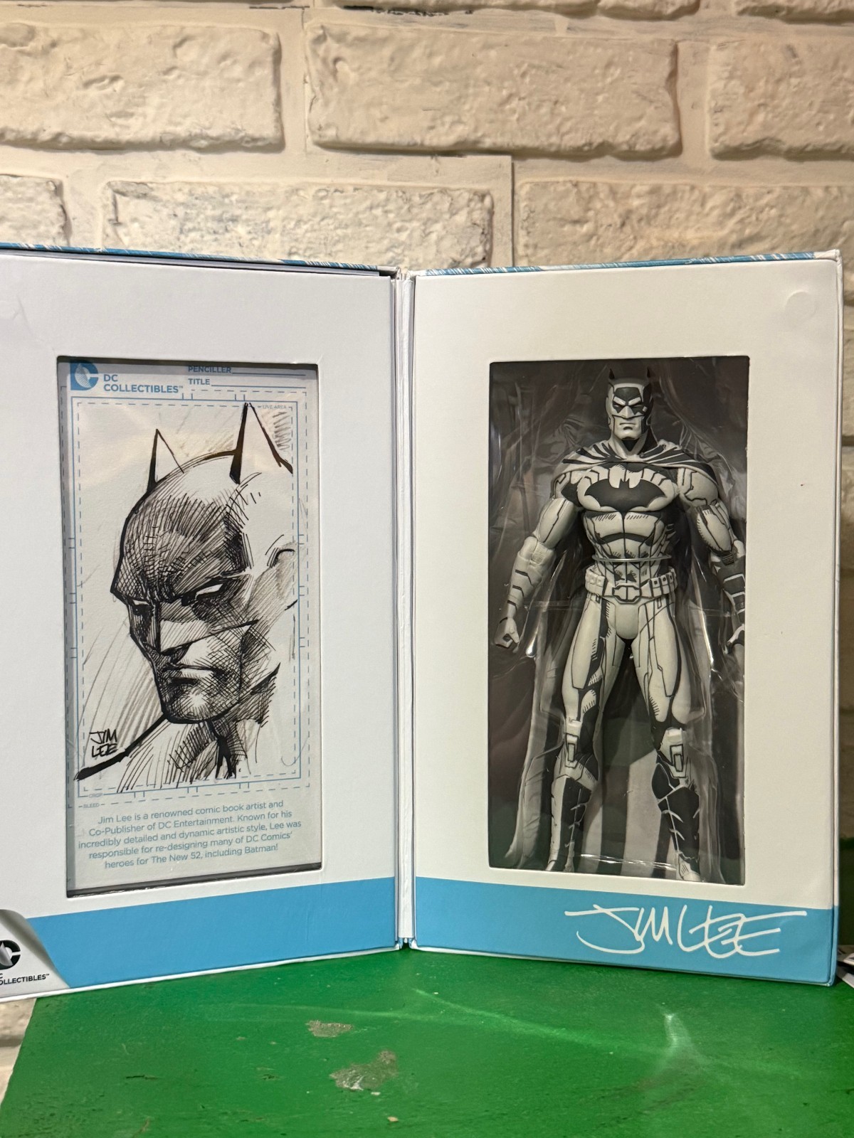 DC BATMAN SDCC 2015 Convention Exclusive Jim Lee Blueline Edition ✅