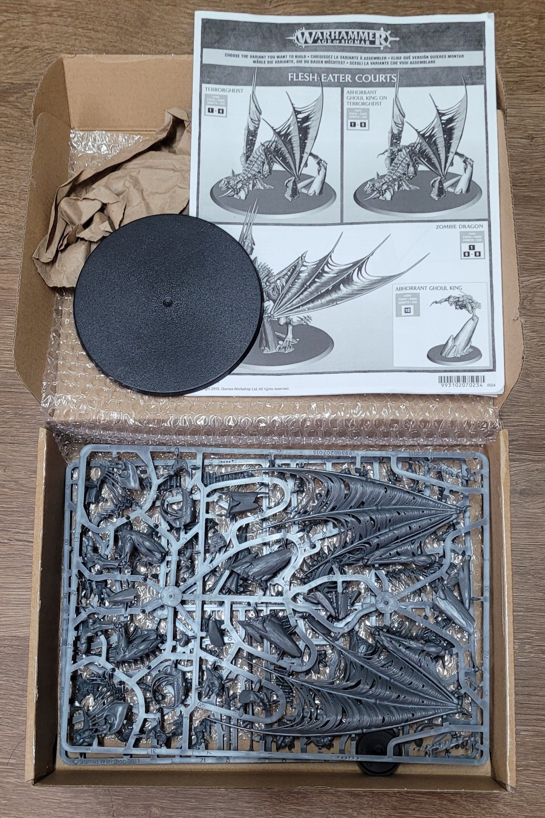 Warhammer Age of Sigmar, Old World, Flesh-Eater Courts Terrorgheist, Zombie Drag