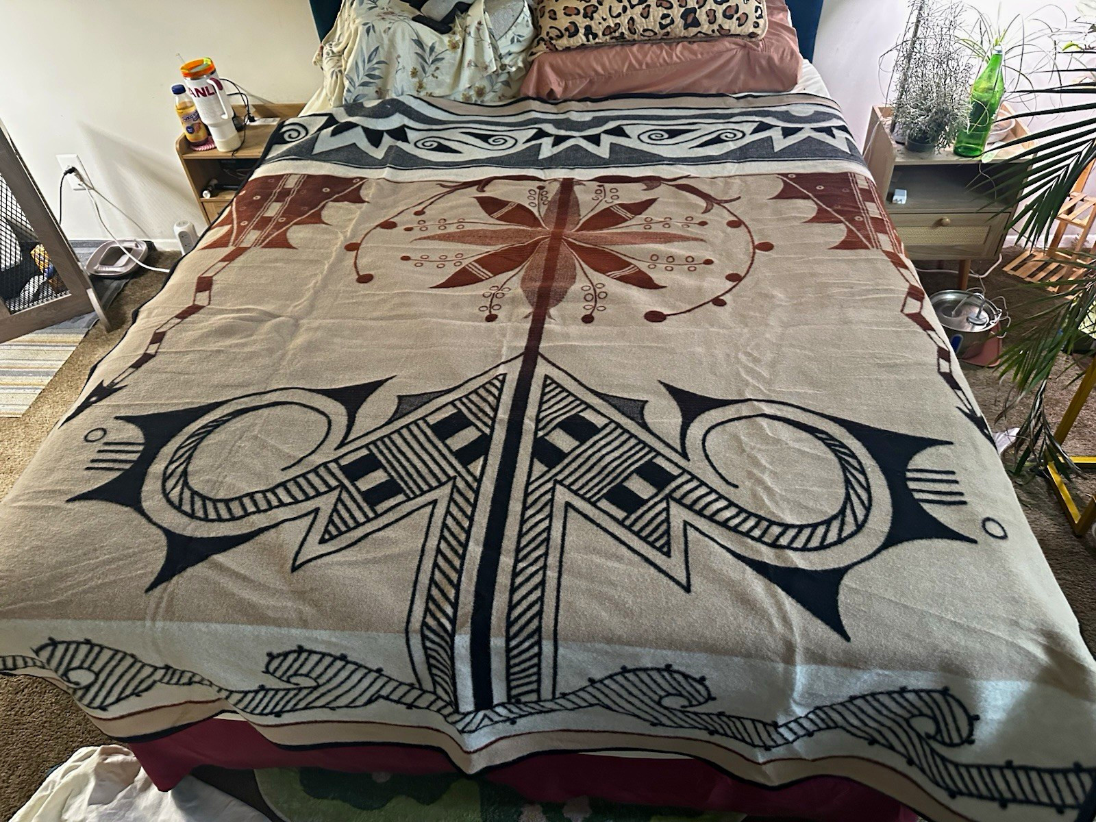 Pendleton Legendary Collection Center of Creation Wool Reversible Blanket 64x80