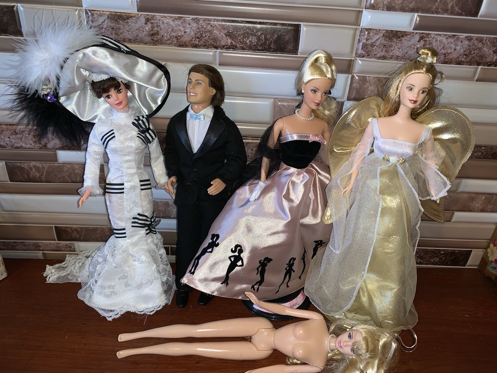 Vintage Collector Barbie Dolls Vintage Collector Barbie Dolls